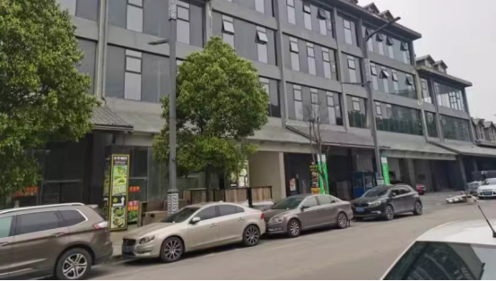 1744075745927032.png image.png